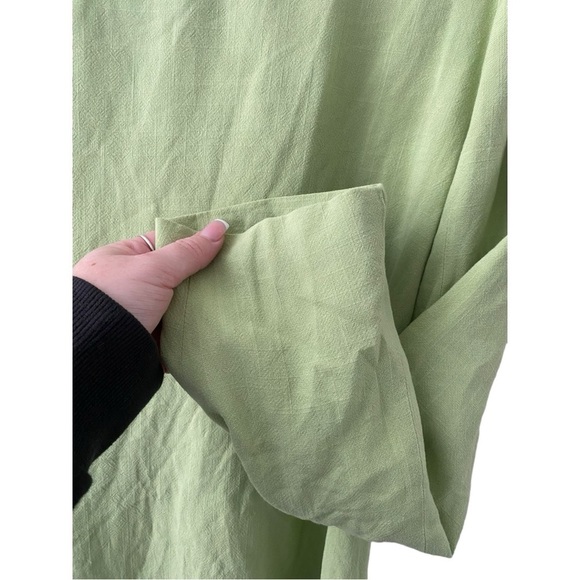 Pretty Little Things NWT Pistachio Oversized Drapey Button Blazer | Size:6 - Picture 9 of 11